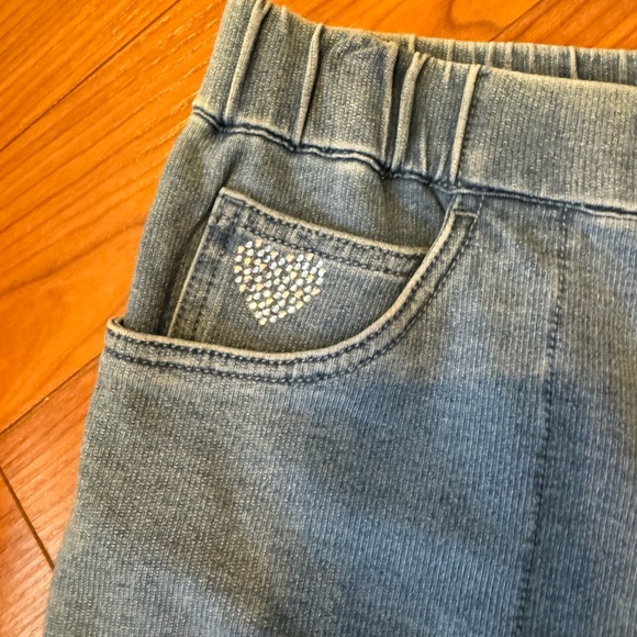 Like new capri - Picture 3 of 5